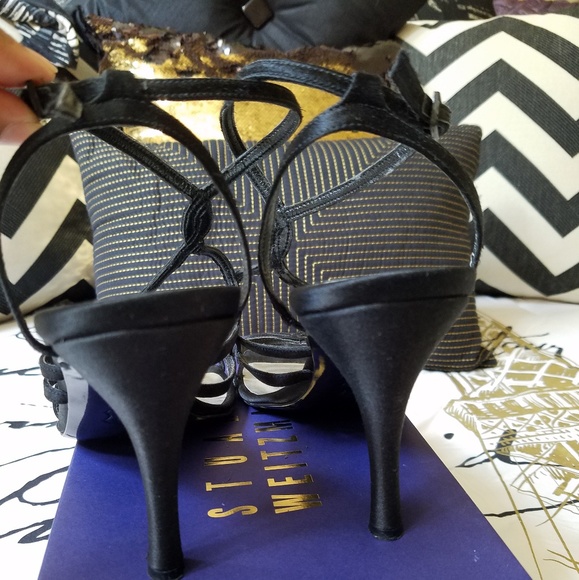 Stuart Weitzman Satin Sandal - Picture 6 of 8